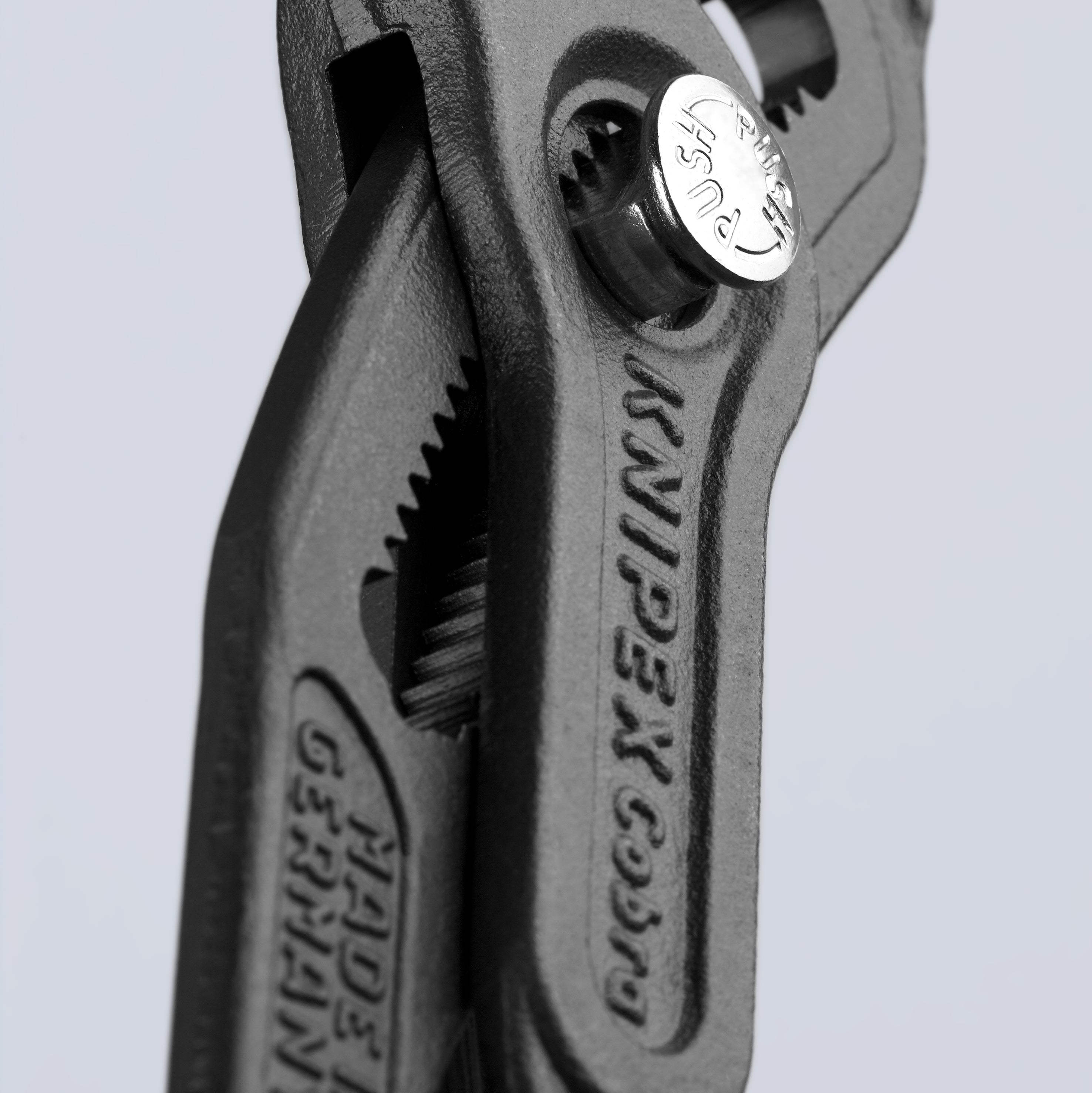 Knipex 4 Piece Cobra® Pliers Set With 10 Piece Tool Holder 9K 00 80 138 US